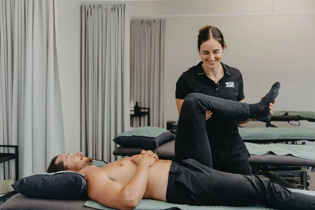 Knee pain treatment at The Good Joint