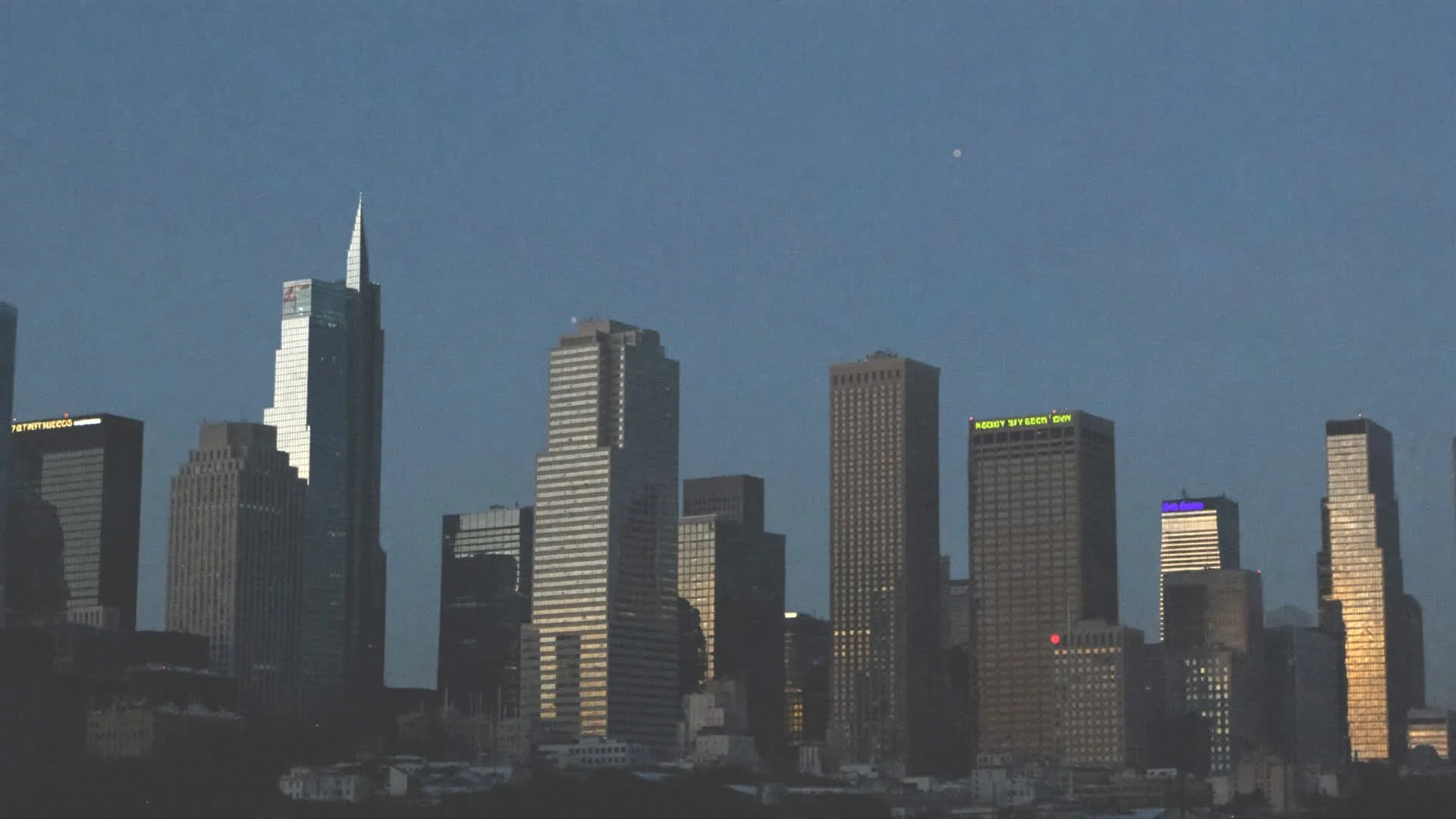 Downtown Philadelphia skyline at dusk