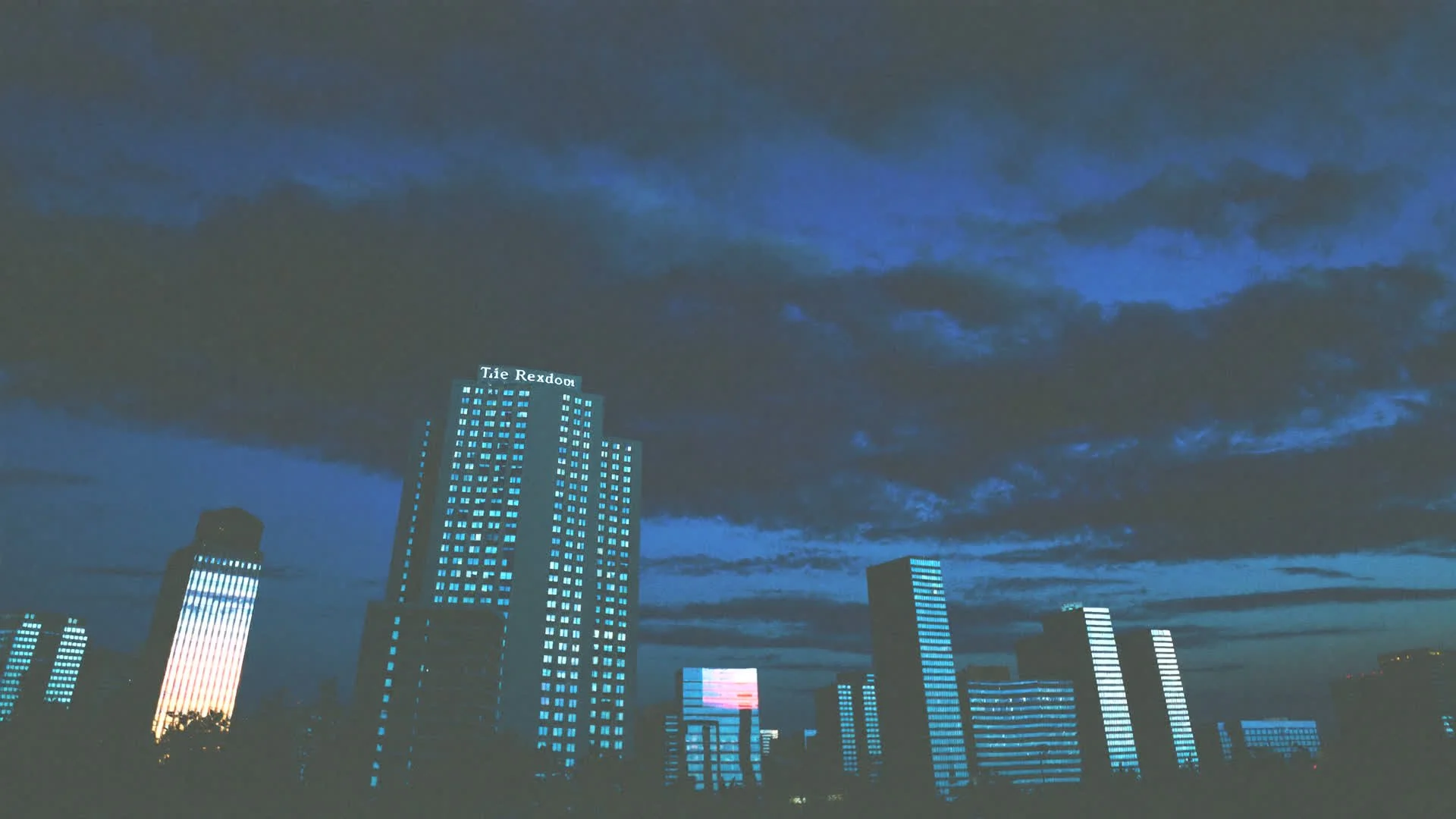Downtown Laredo skyline at dusk