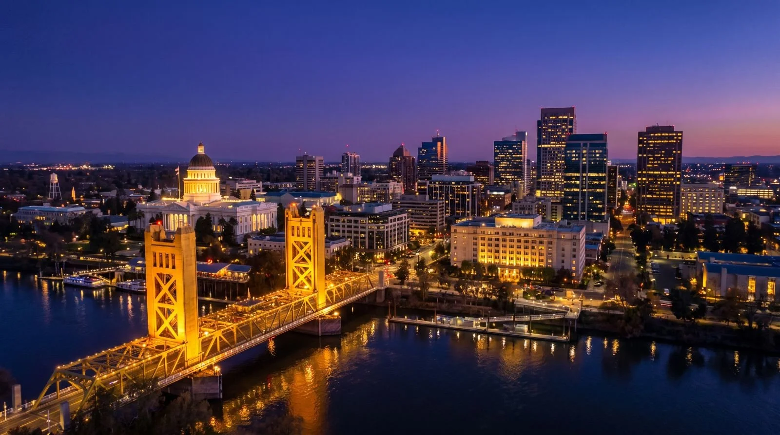 Sacramento, CA skyline