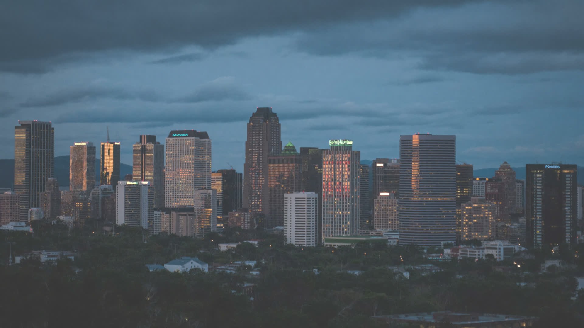 Downtown Roanoke skyline at dusk