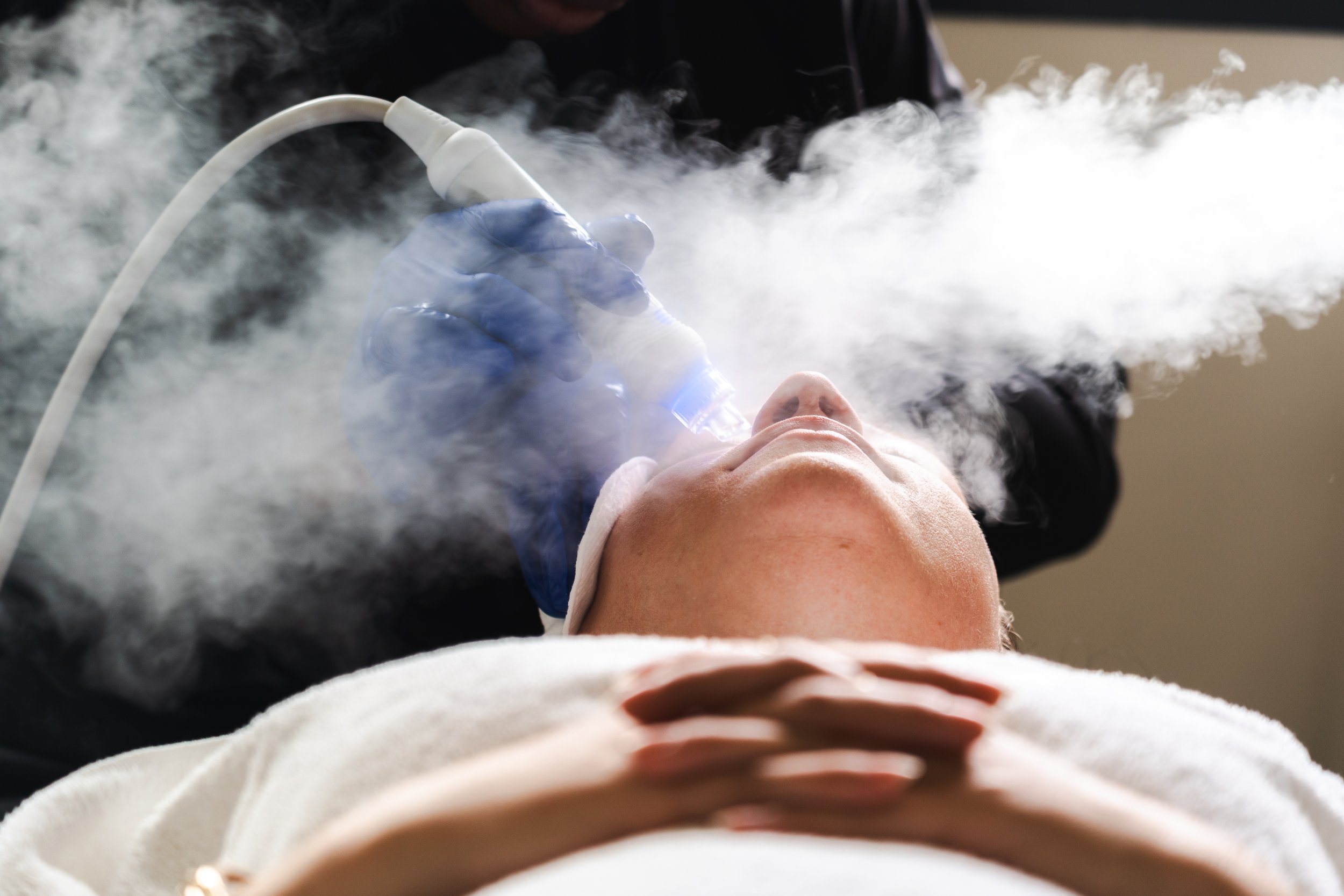Hydro-Dermabrasion Faciale