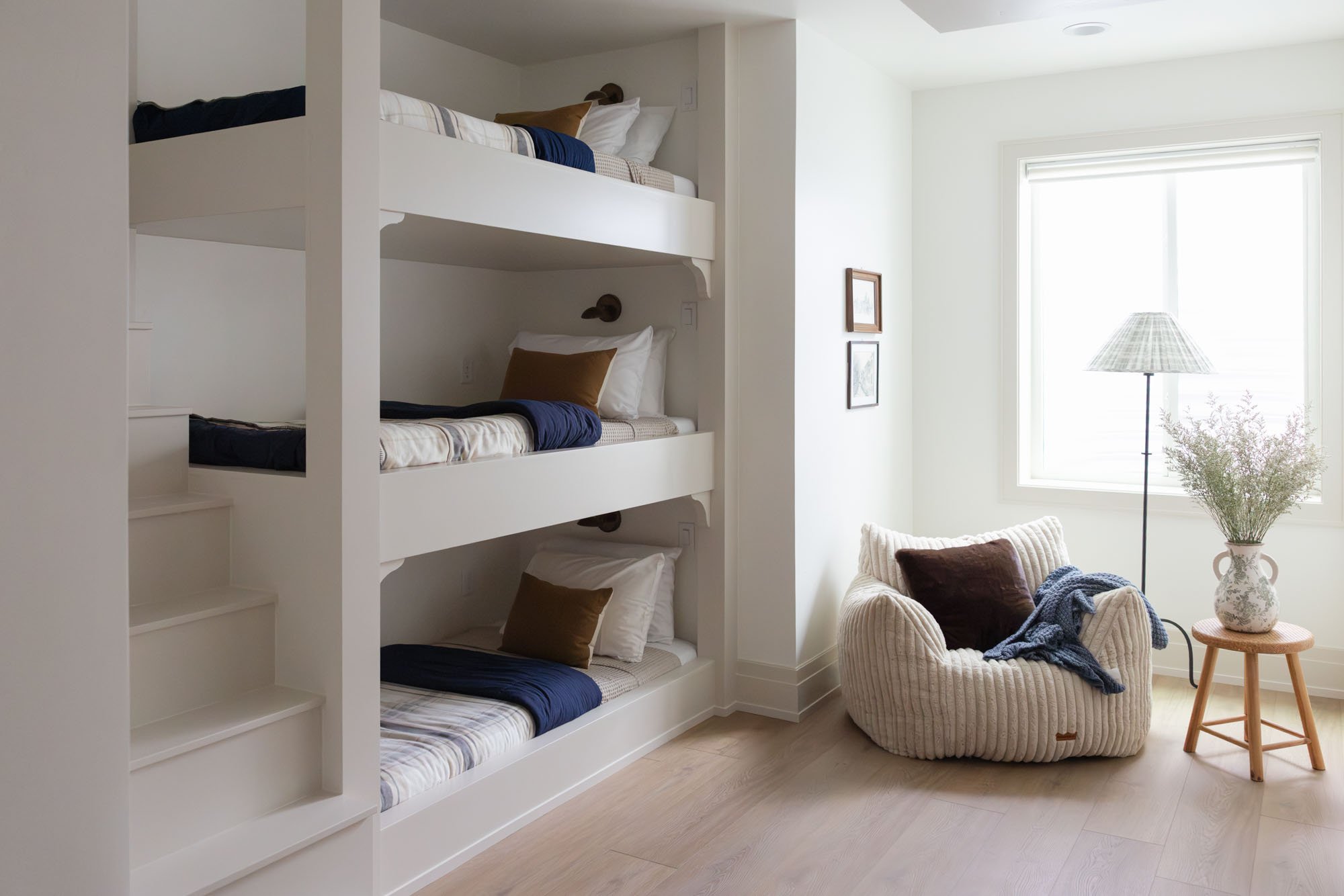 Built-in bunk beds