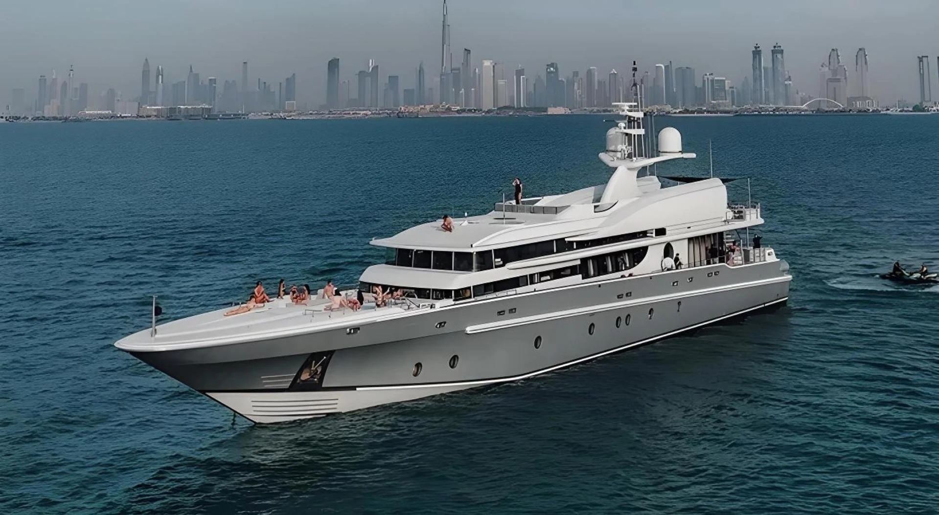 Yacht
