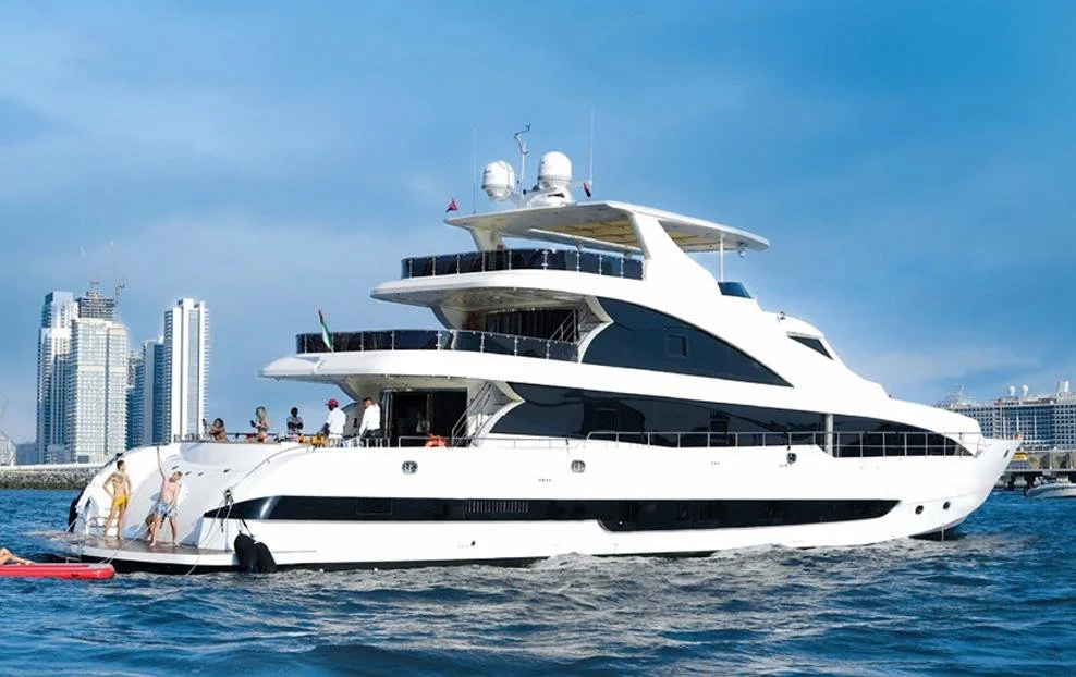 Yacht