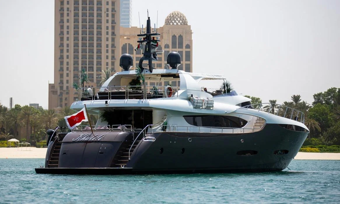 Yacht