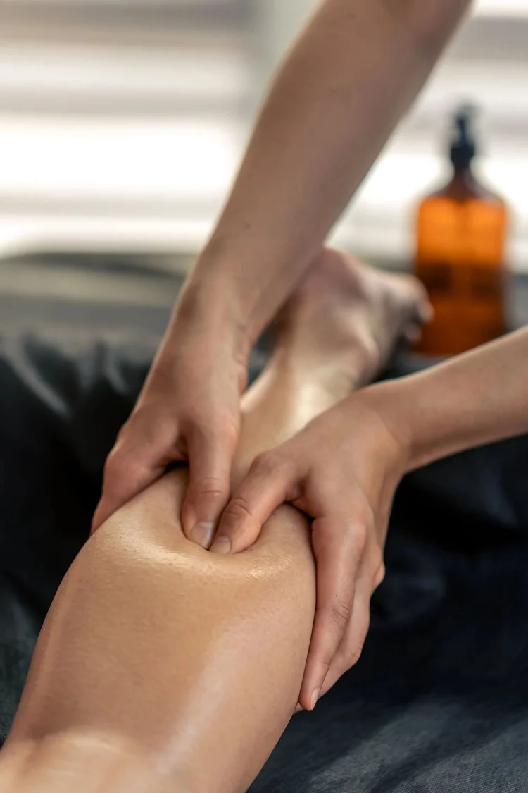 Deep tissue work with Jennie Lowes