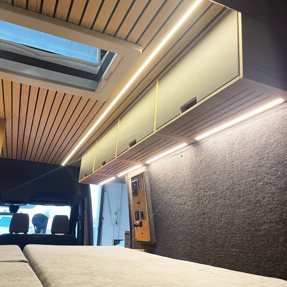 Kochmodul K4 – Kühlschublade & Außenklapptisch