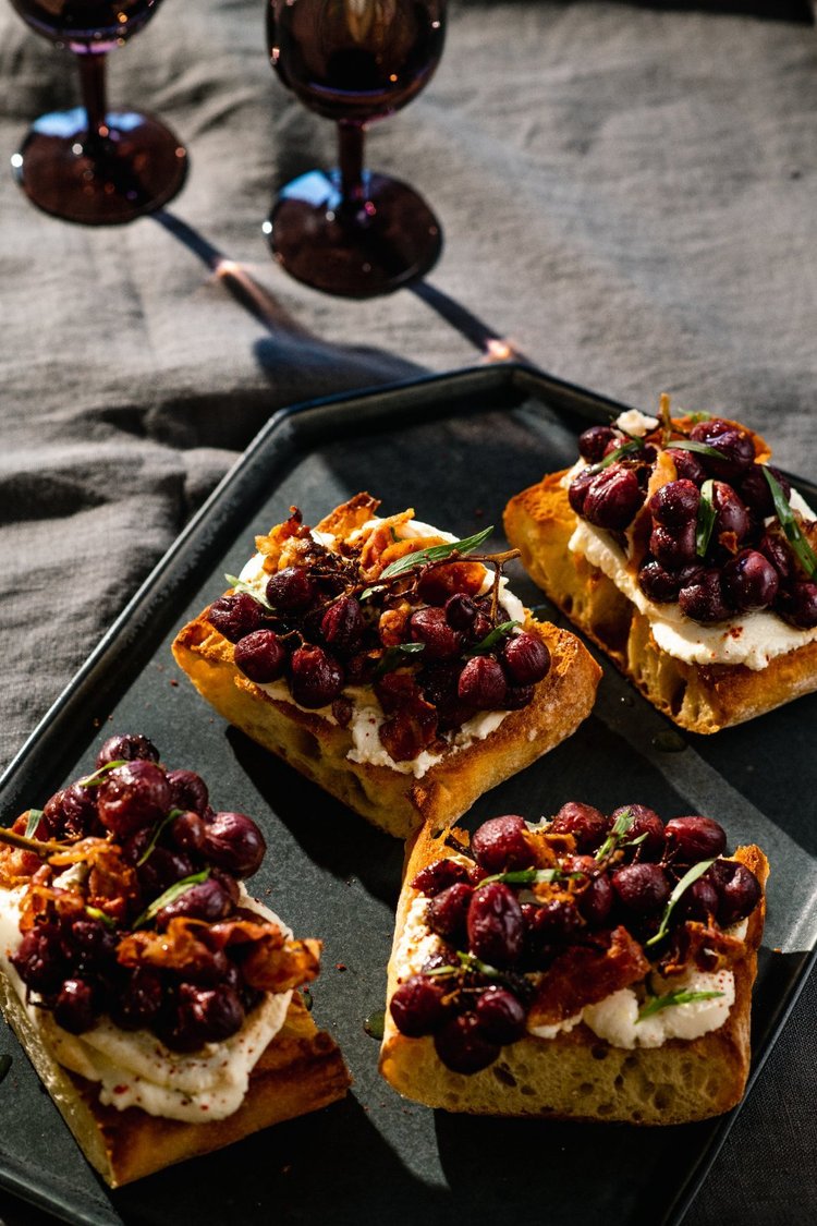 Spicy Grape Ricotta Crostini, photo 3