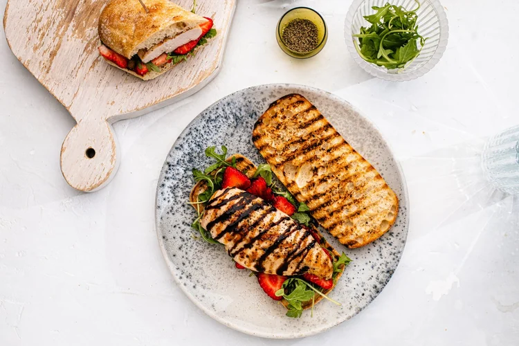 Grilled Strawberry Balsamic Chicken Sandwich, photo 3