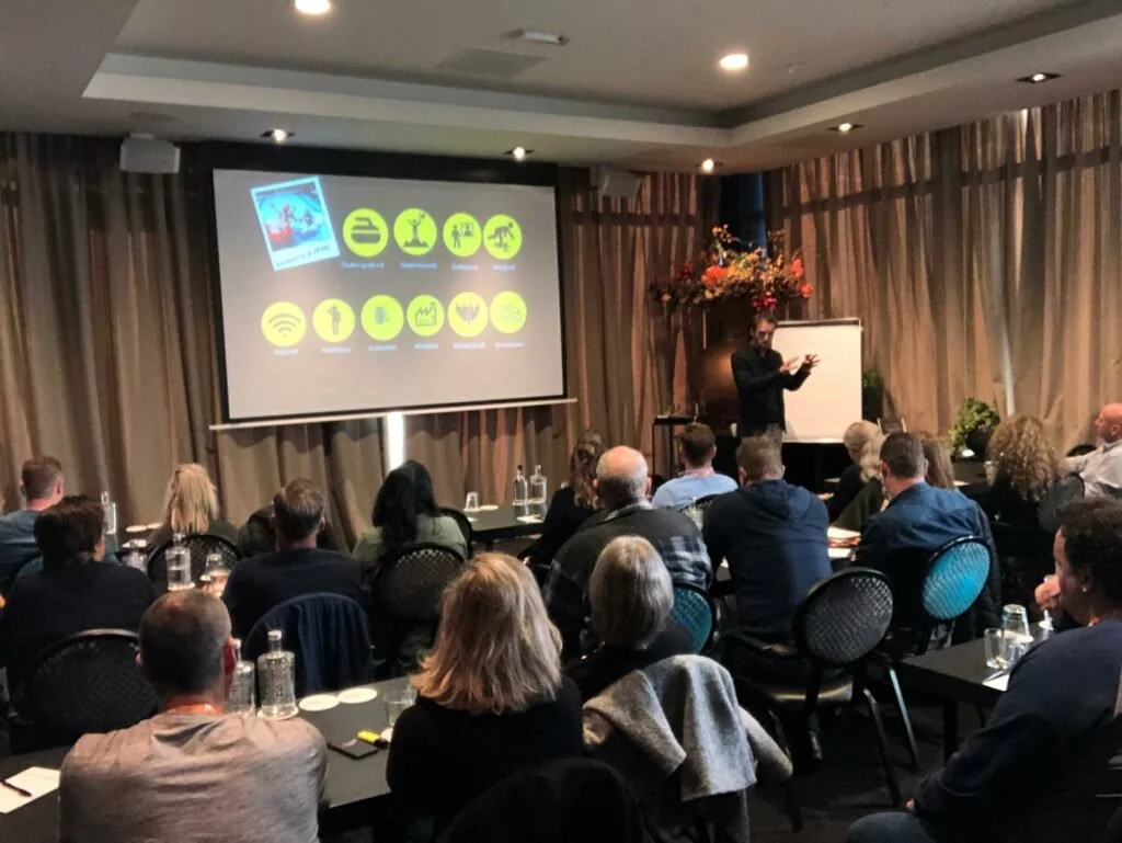 Maarten Brand presentatie publiek