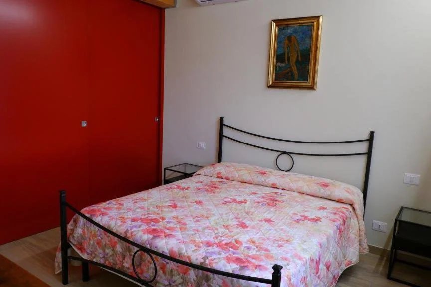 Camera matrimoniale - prima foto B&B Porto San Giorgio, immagine amatoriale