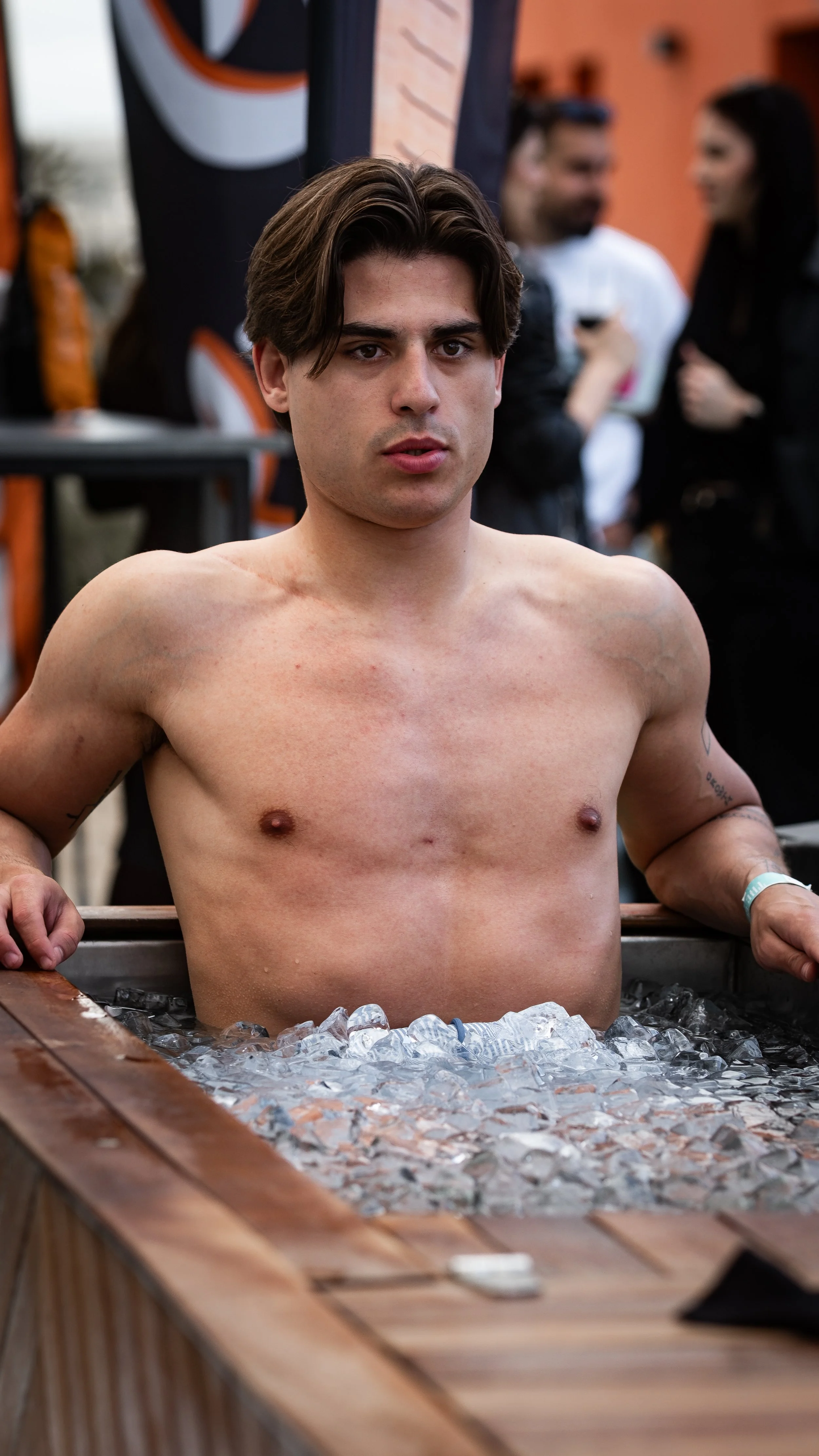 Pagoc ice bath in a recovery setting
