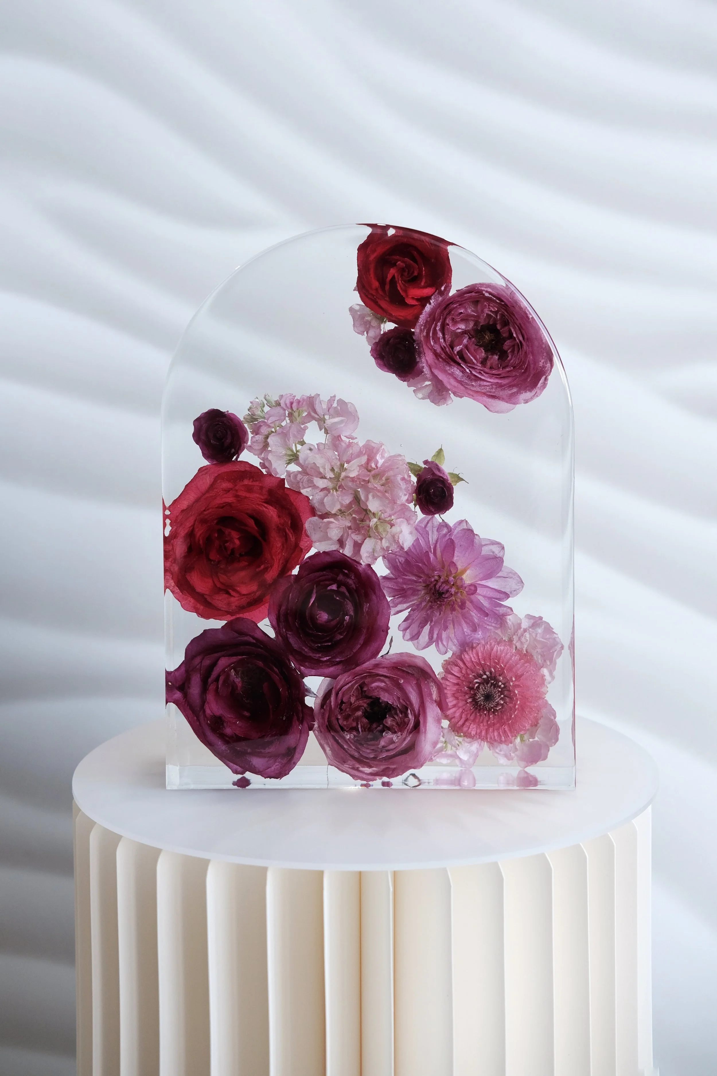 Finished resin keepsake
