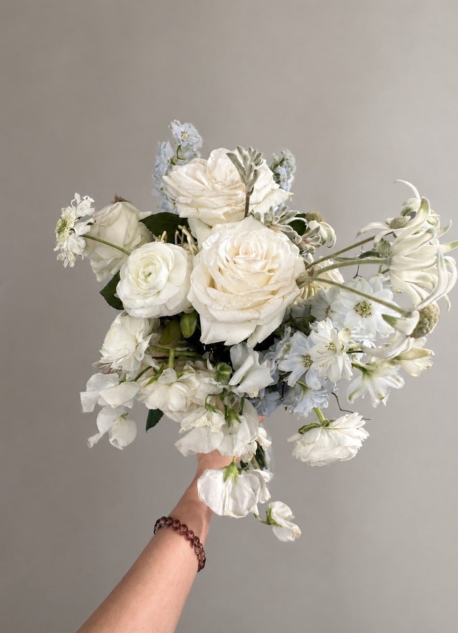 Fresh wedding bouquet