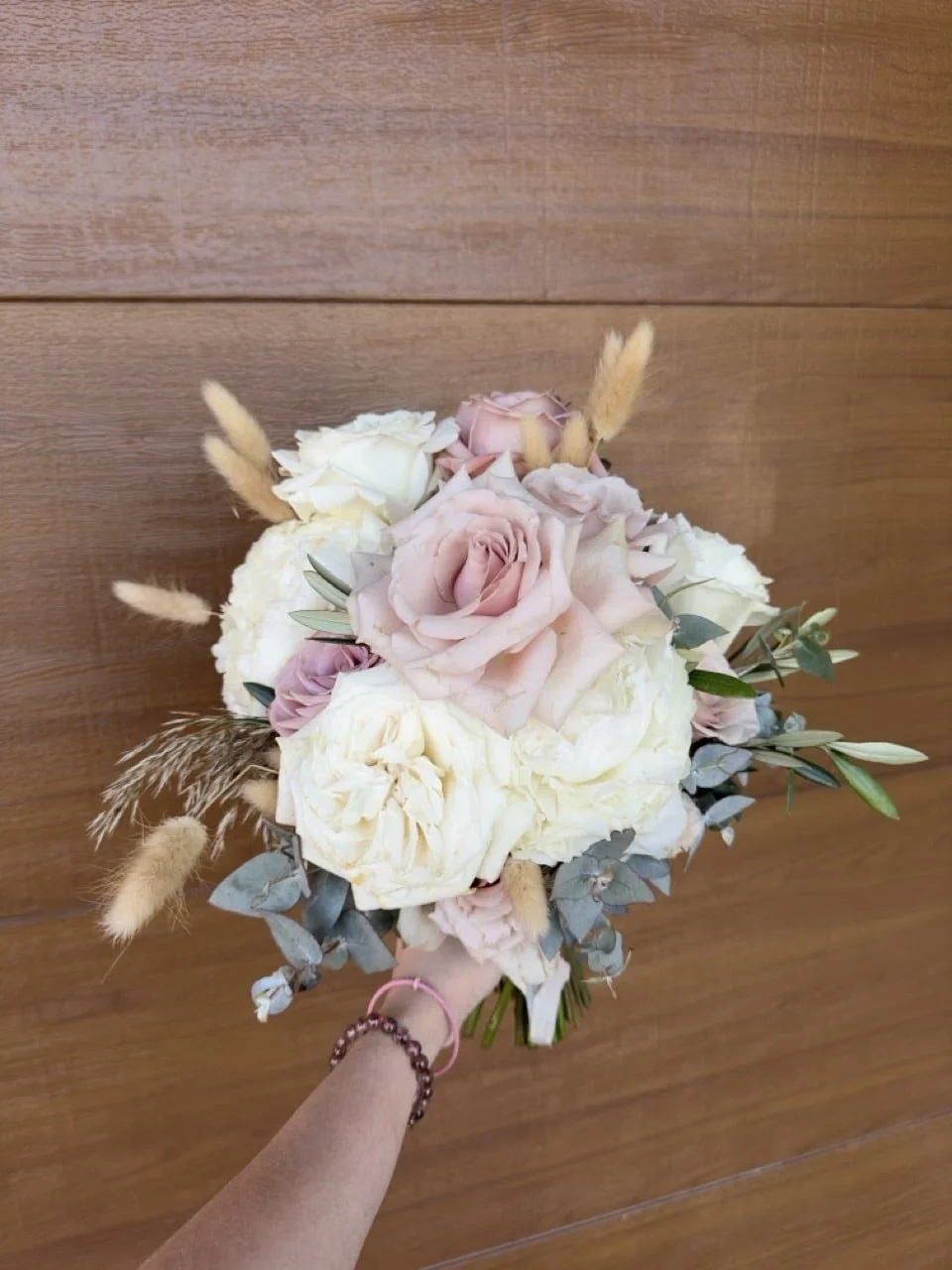 Fresh wedding bouquet