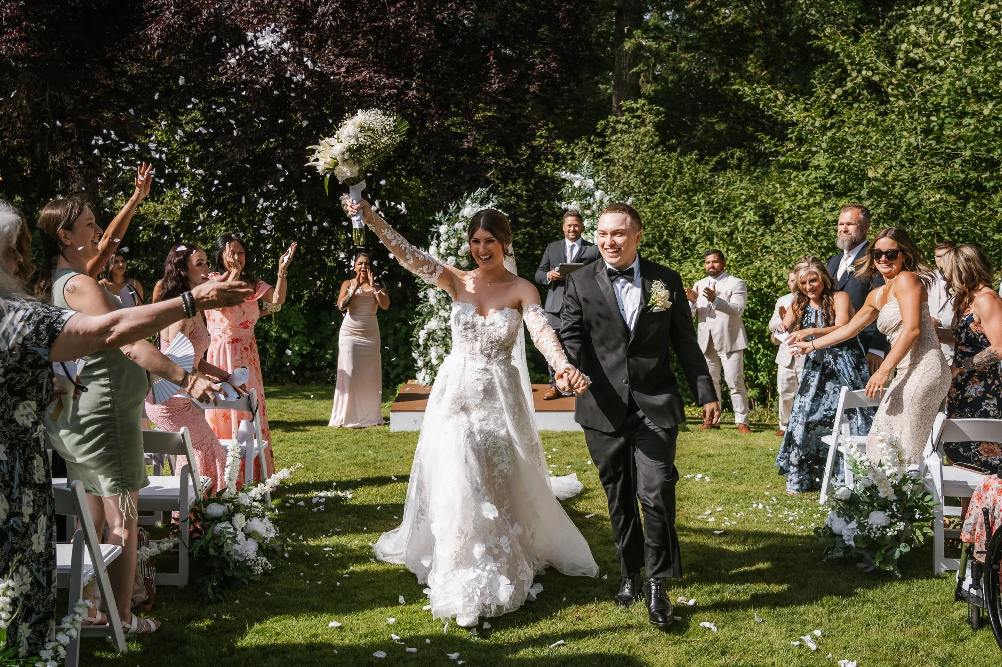 Wedding photography by Modern Tales Media
