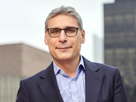 Carlos Reyes