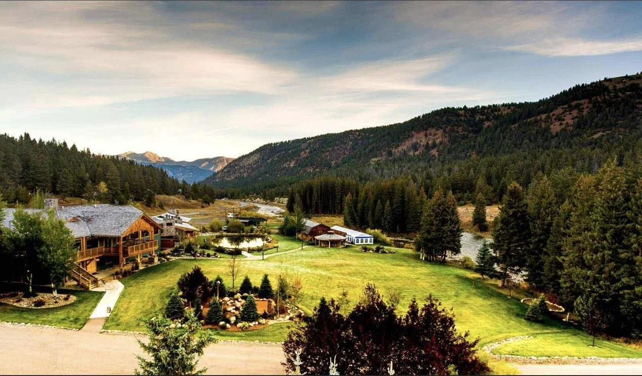 Rainbow Ranch Lodge on the Gallatin River