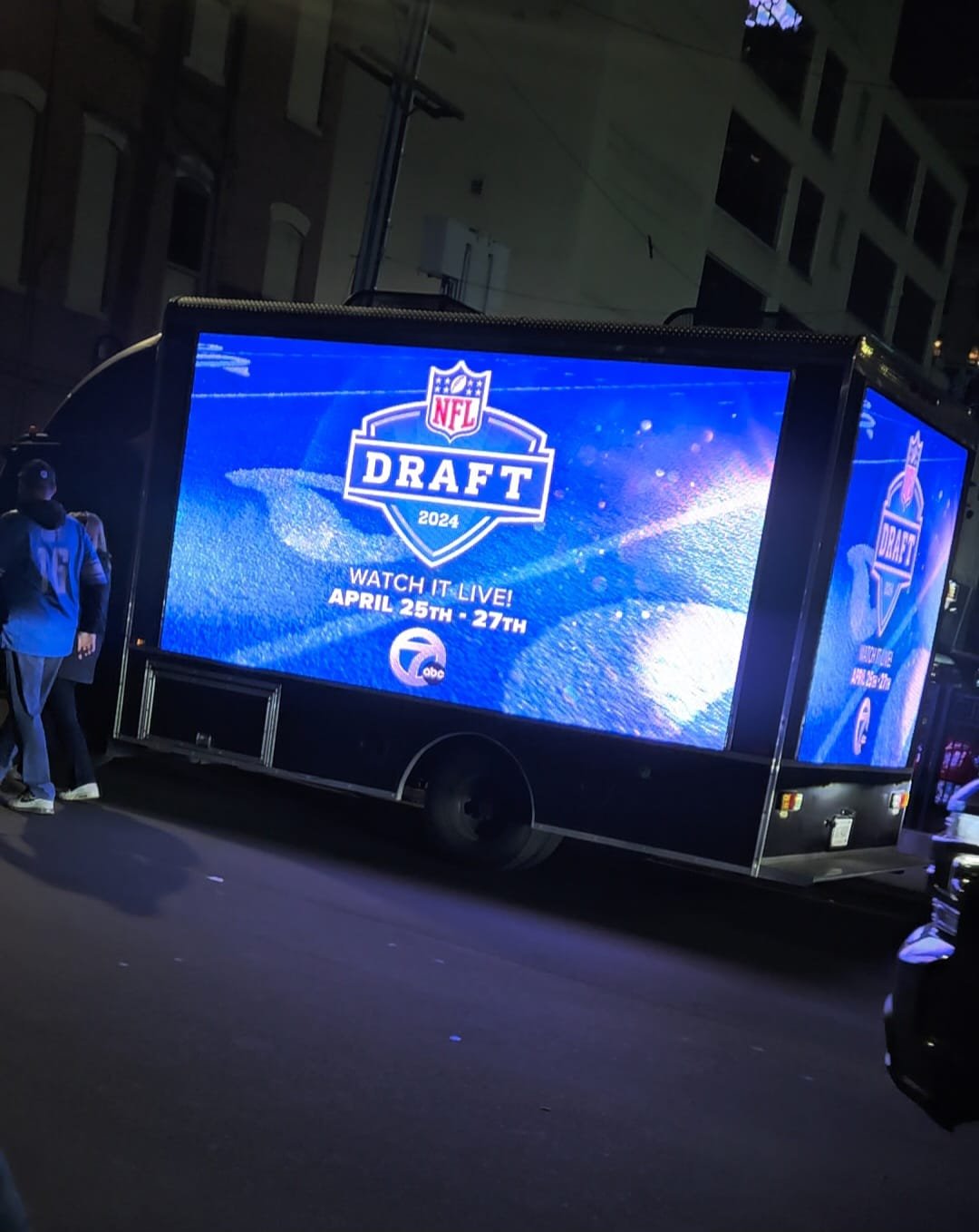 Digital LED mobile billboard truck advertising in Wisconsin