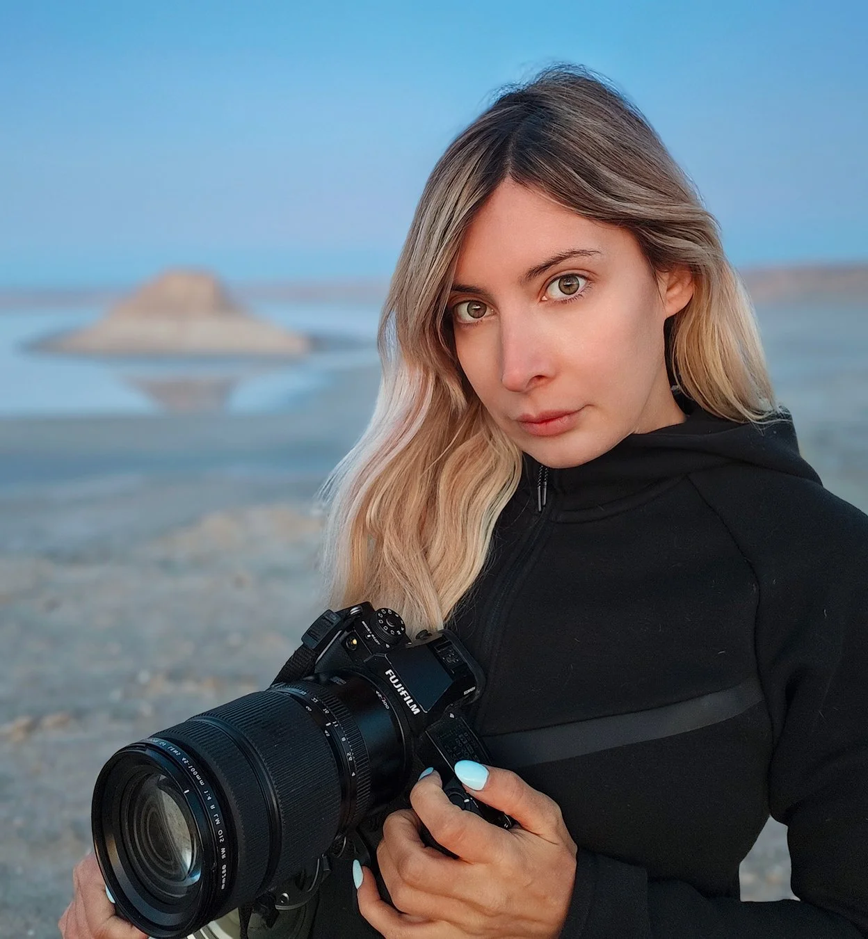 Isabella Tabacchi, photography guide for Mangystau tour
