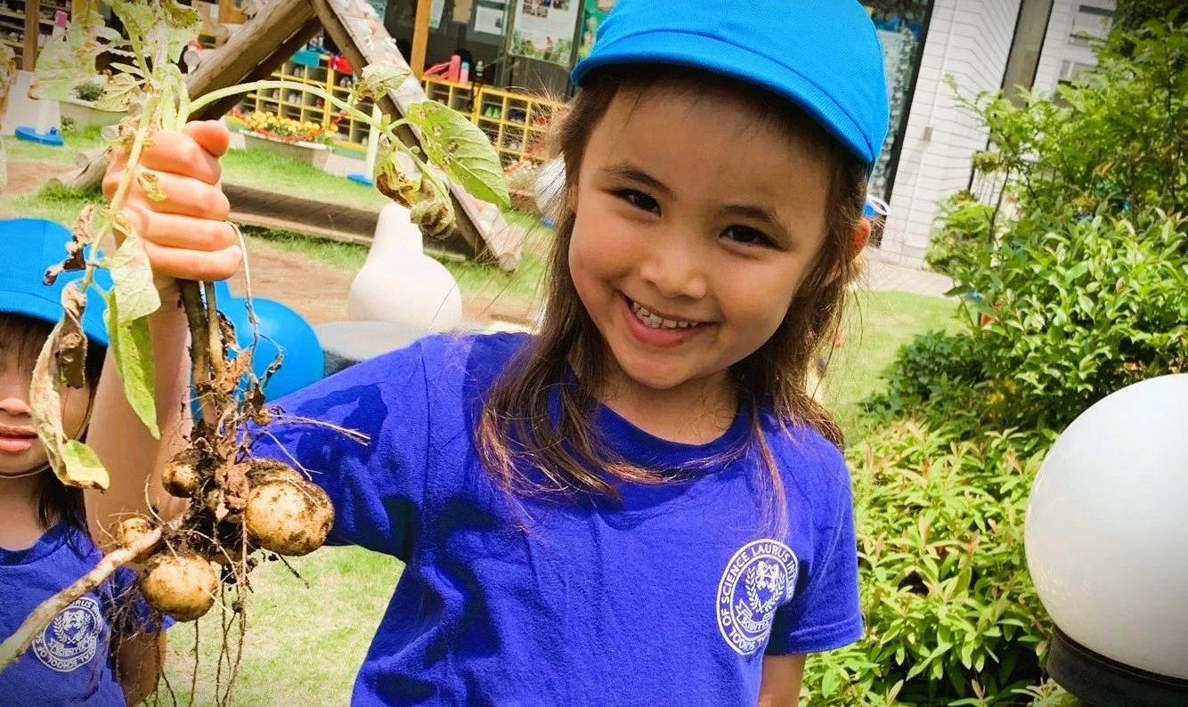 ローラス キンダーガーテン スクールライフ