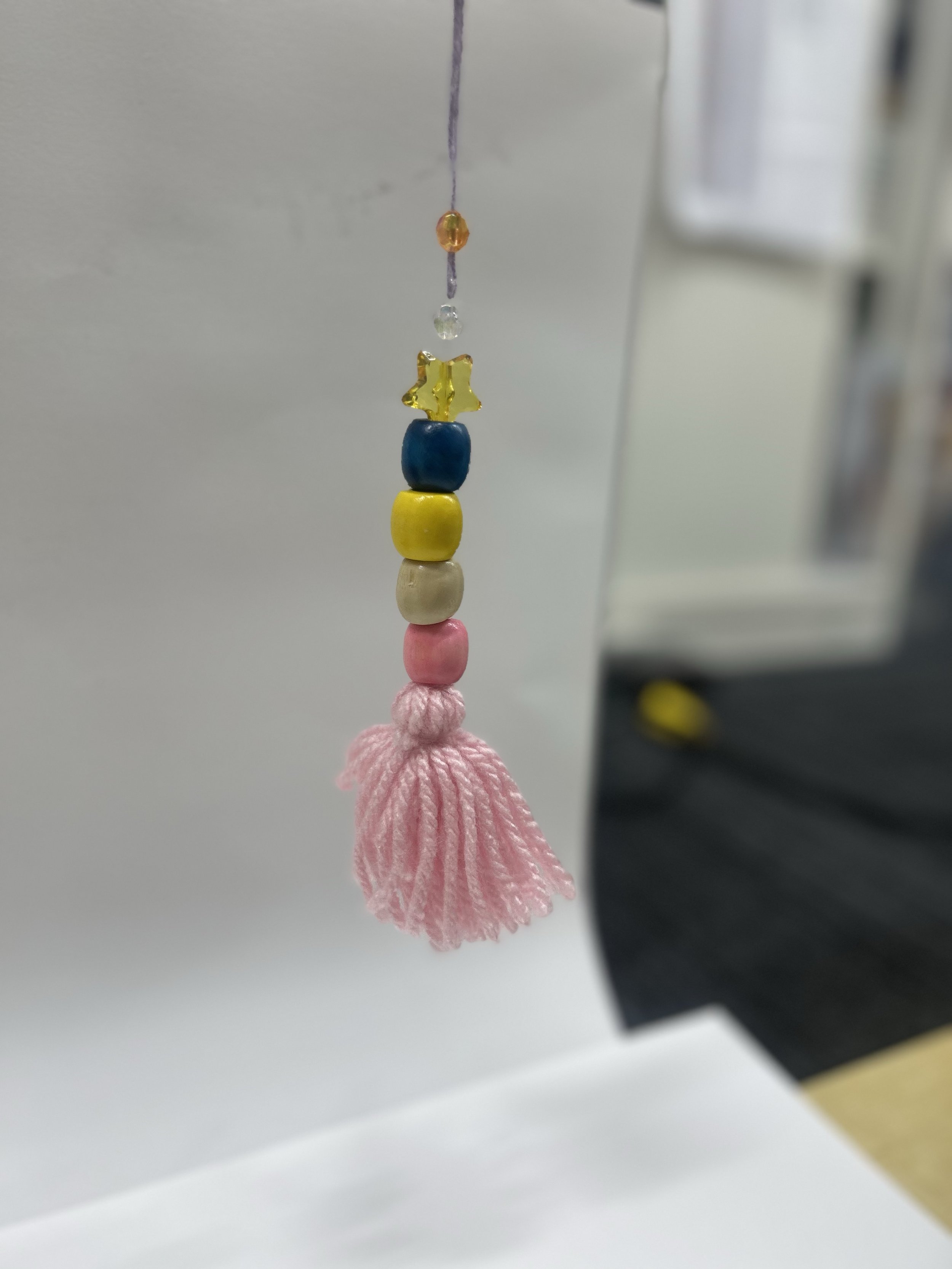 ドラムとキーホルダーのタッセル工作