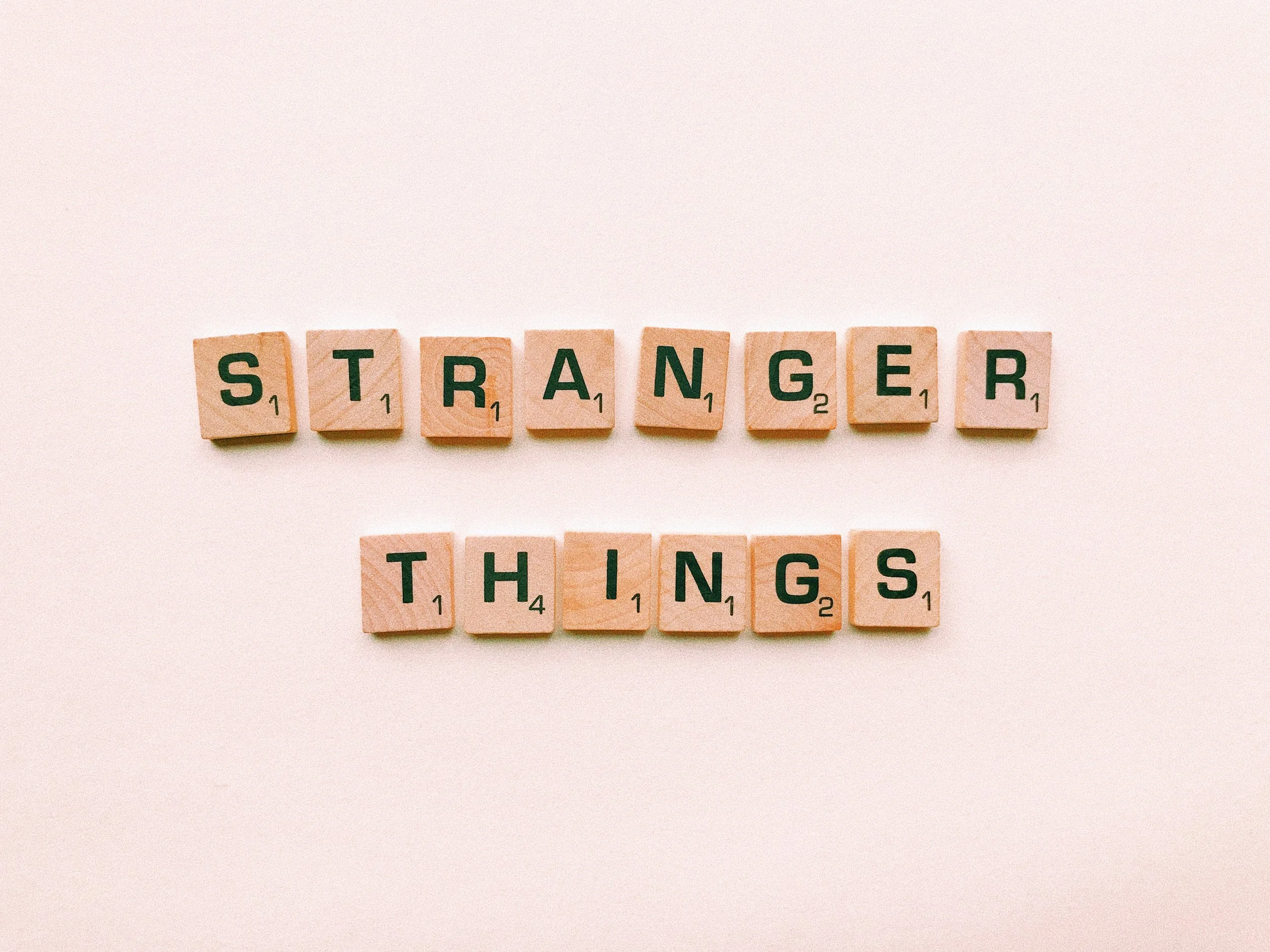 Wooden-tile letter phrase commission