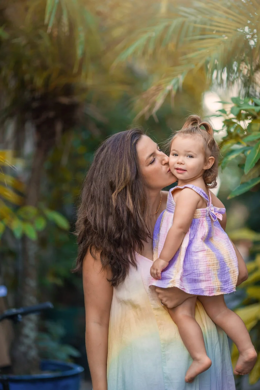 Mom and daughter on a portrait session in Stanley, HK