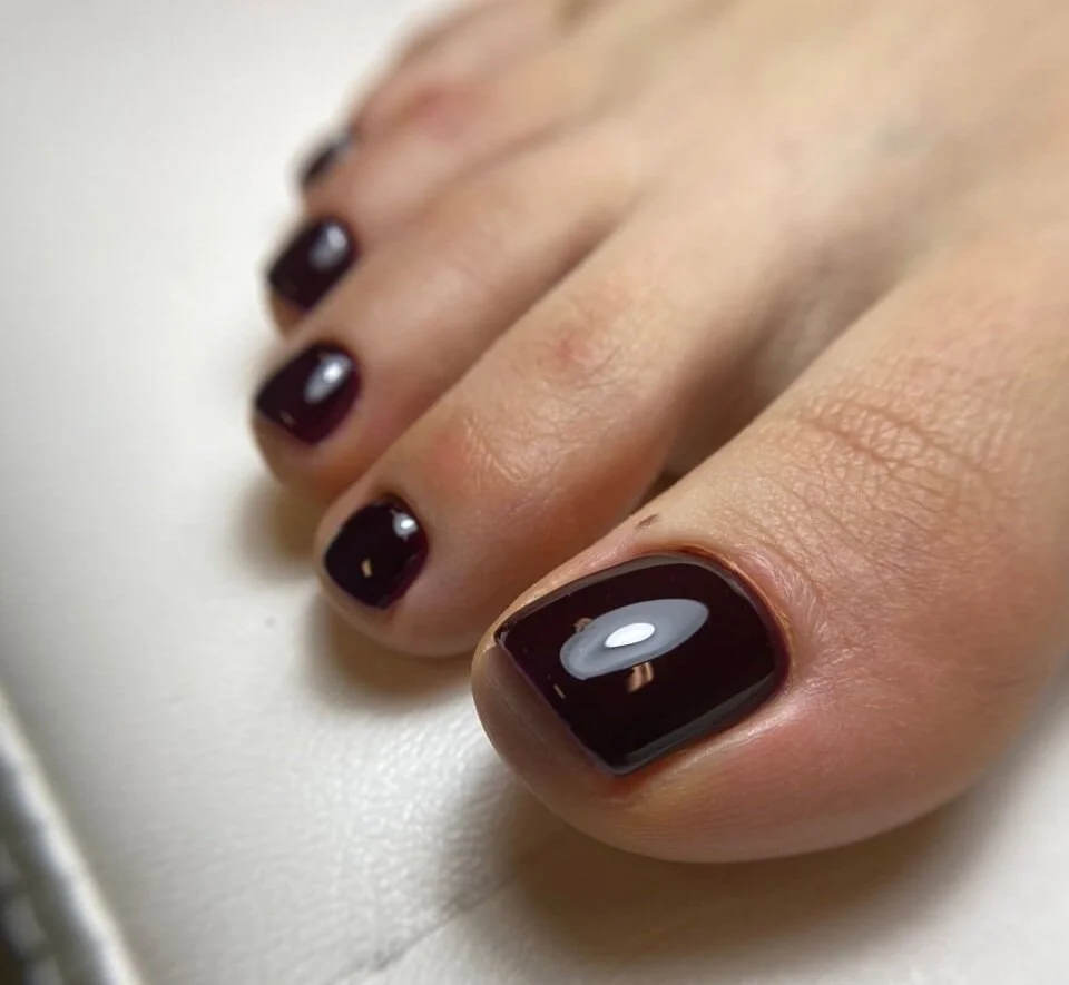 Russian Dry Pedicure NYC example — Mars Nails
