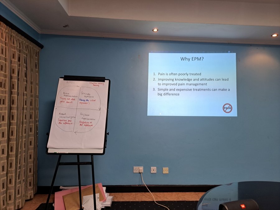 Dr. Timothy Murithi Mwiti teaching Essential Pain Management to clinicians in Africa.