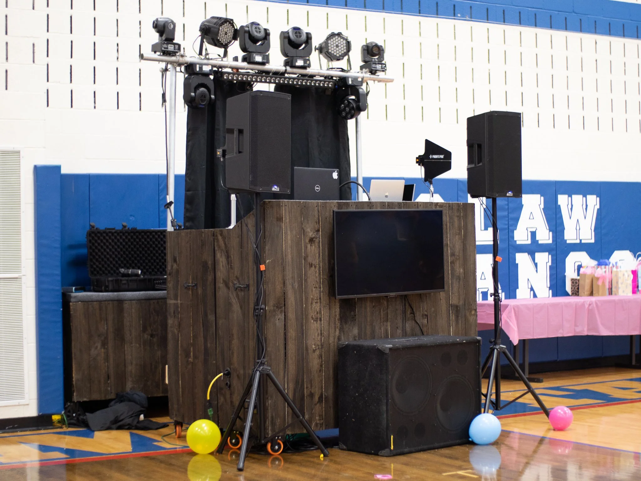 YB Studios Essentials wedding DJ setup