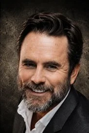 Charles Esten