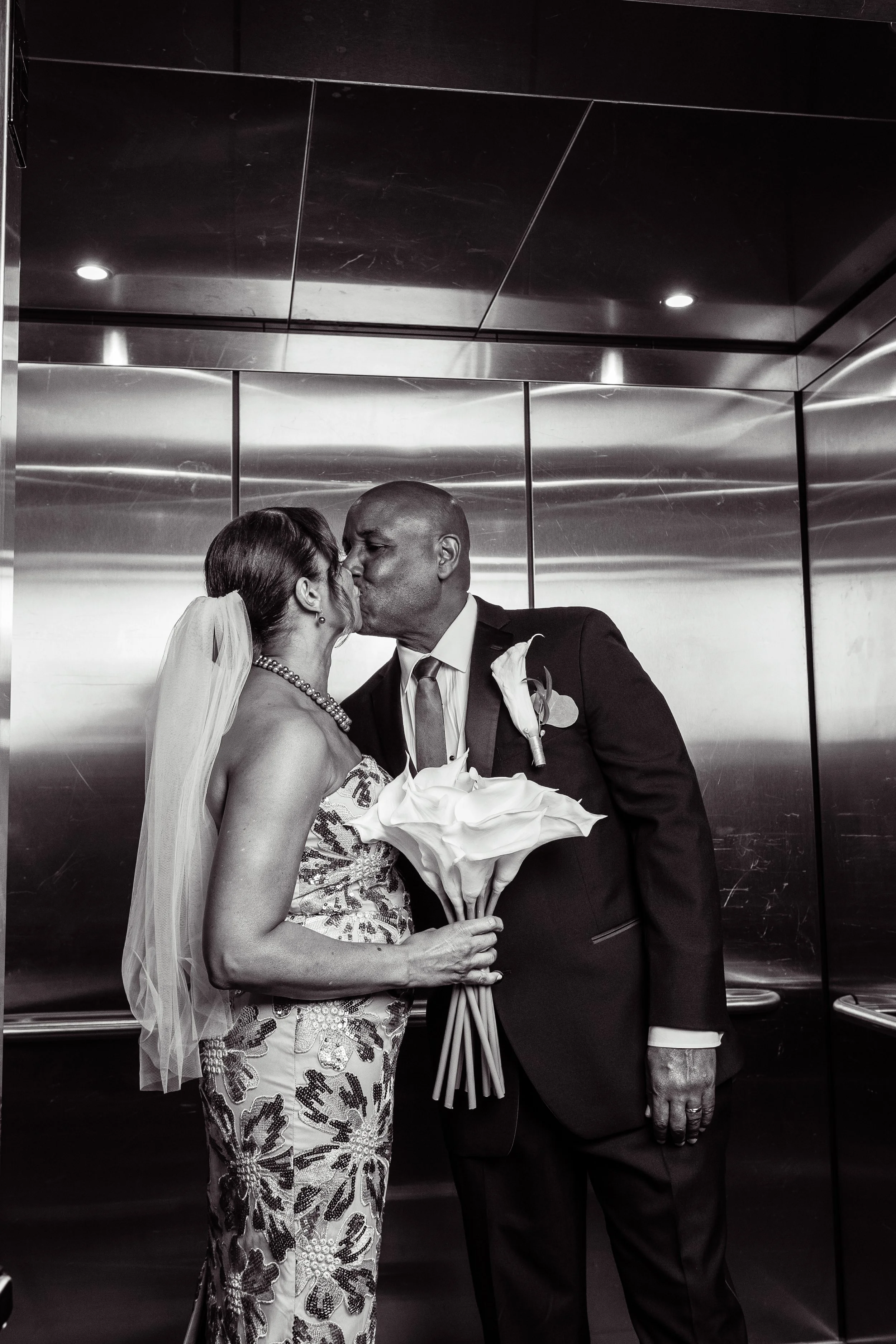 Elevator Kiss B&W