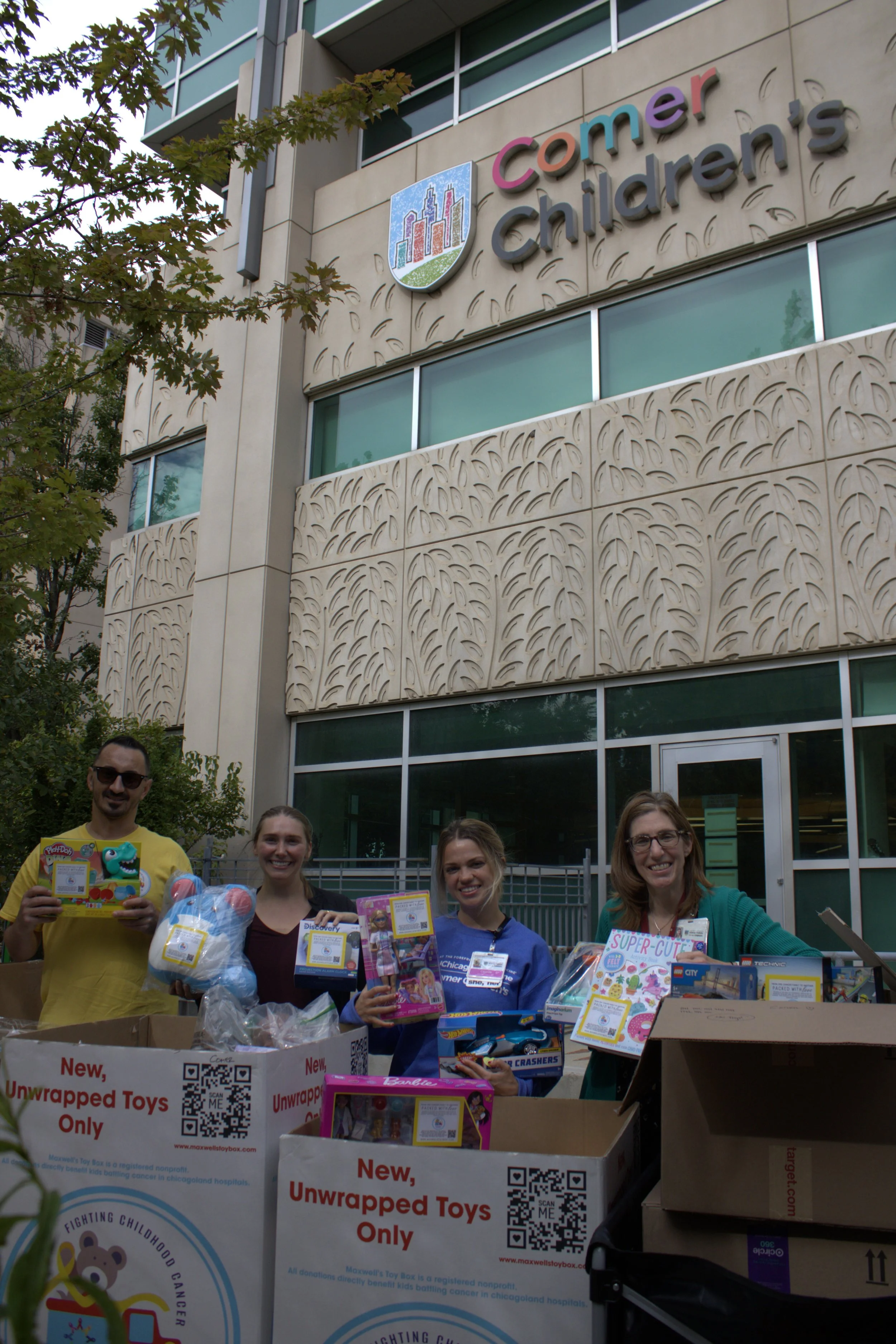 Maxwell’s Toy Box donation drop-off at Comer Children’s Hospital