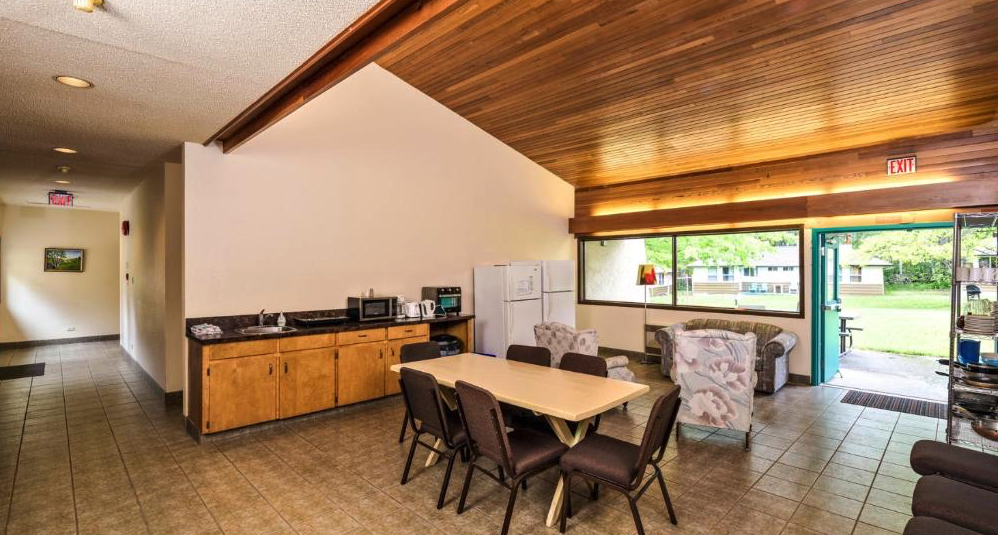 Maple Court shared kitchen