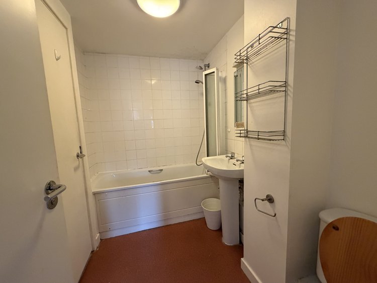 Fonda Court before