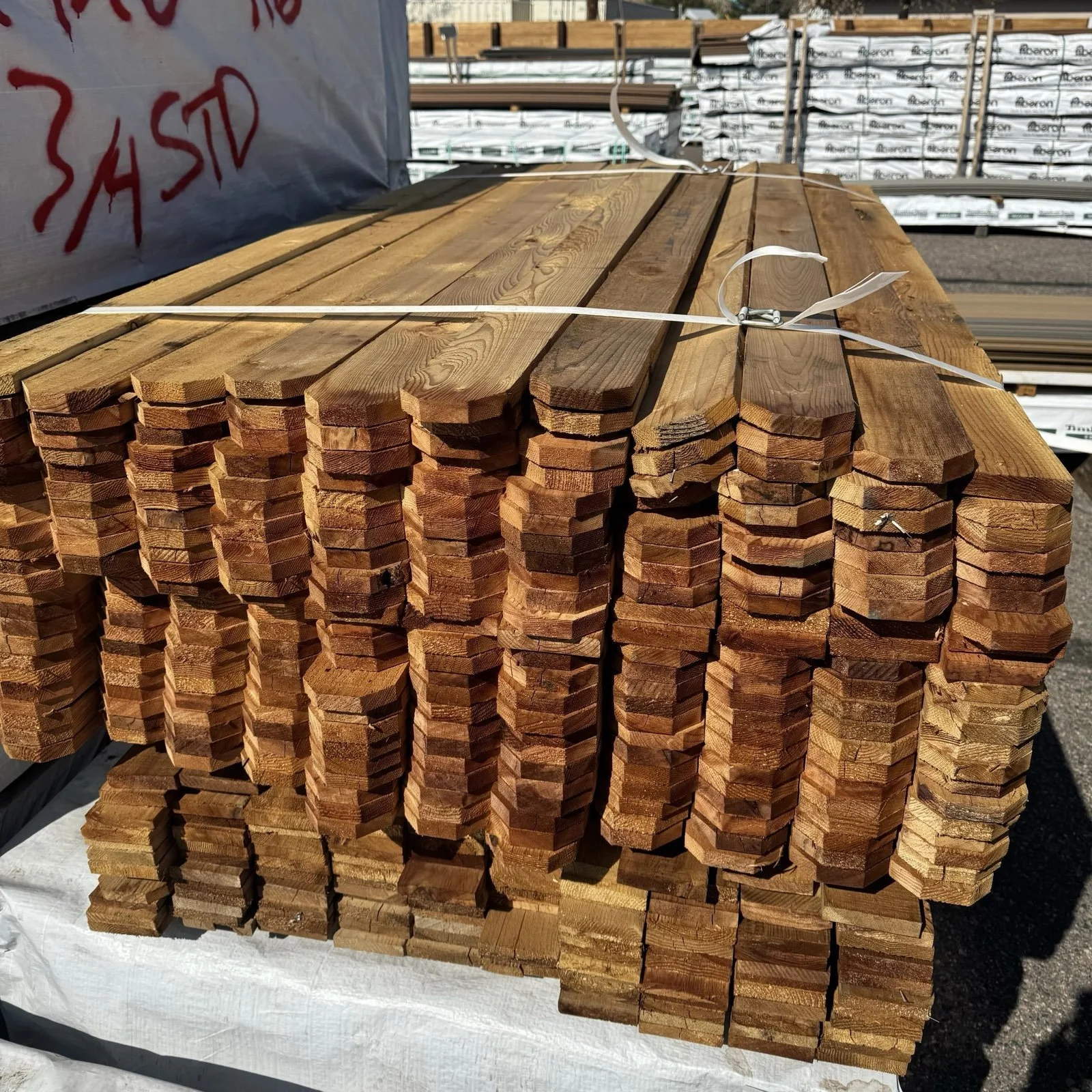 1X4X6 Estándar Cedro Rojo Occidental cerca Pickets