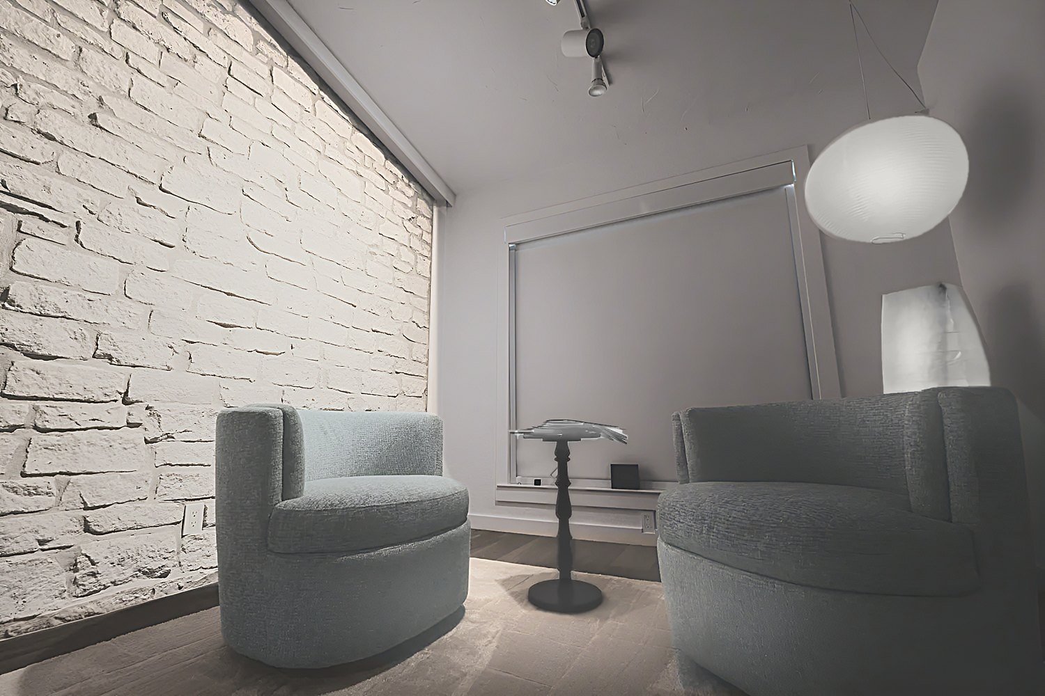 Showroom lounge in 5000K cool white task light
