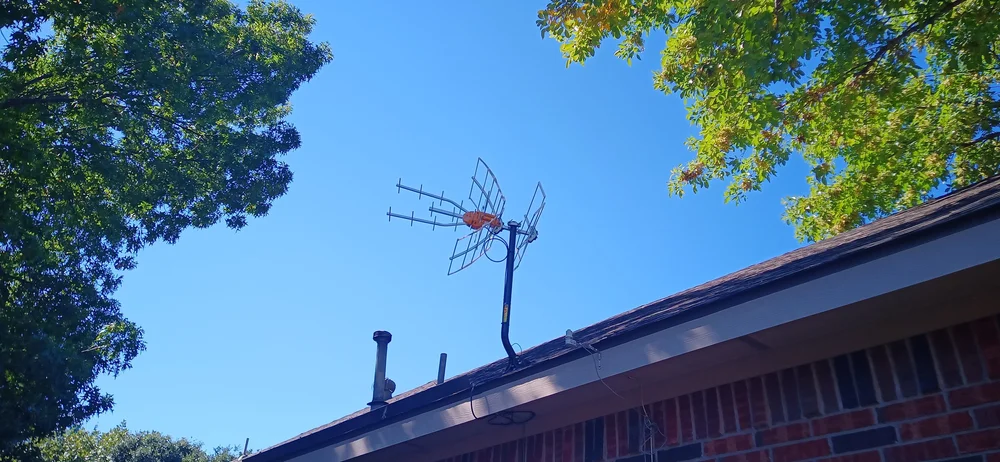 Televes TV antenna roof mount in Flower Mound, TX