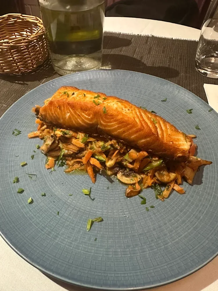 Pizza mozza basilic — Via Del Gusto