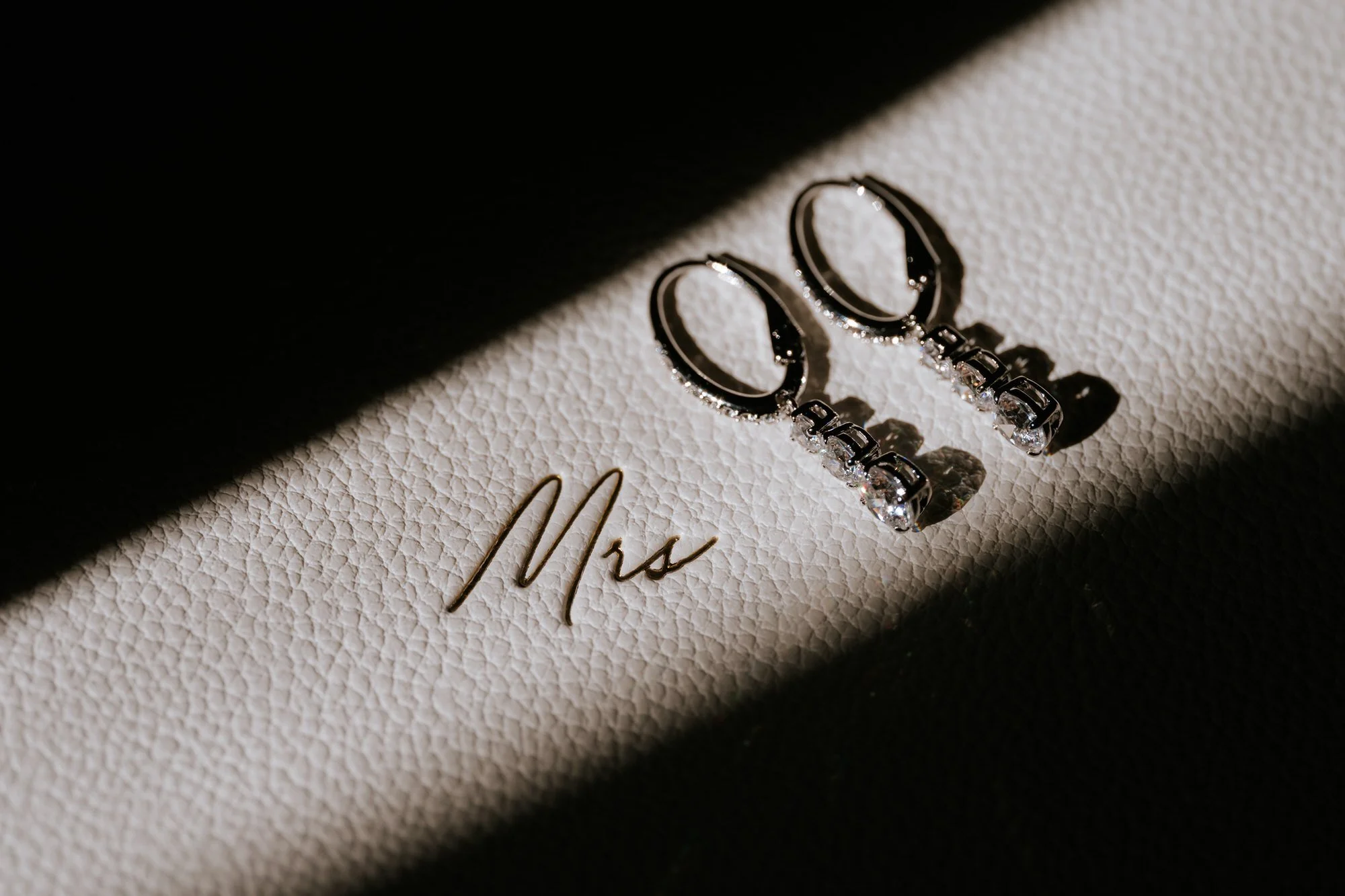 Bridal earrings and a personalised Mrs bag