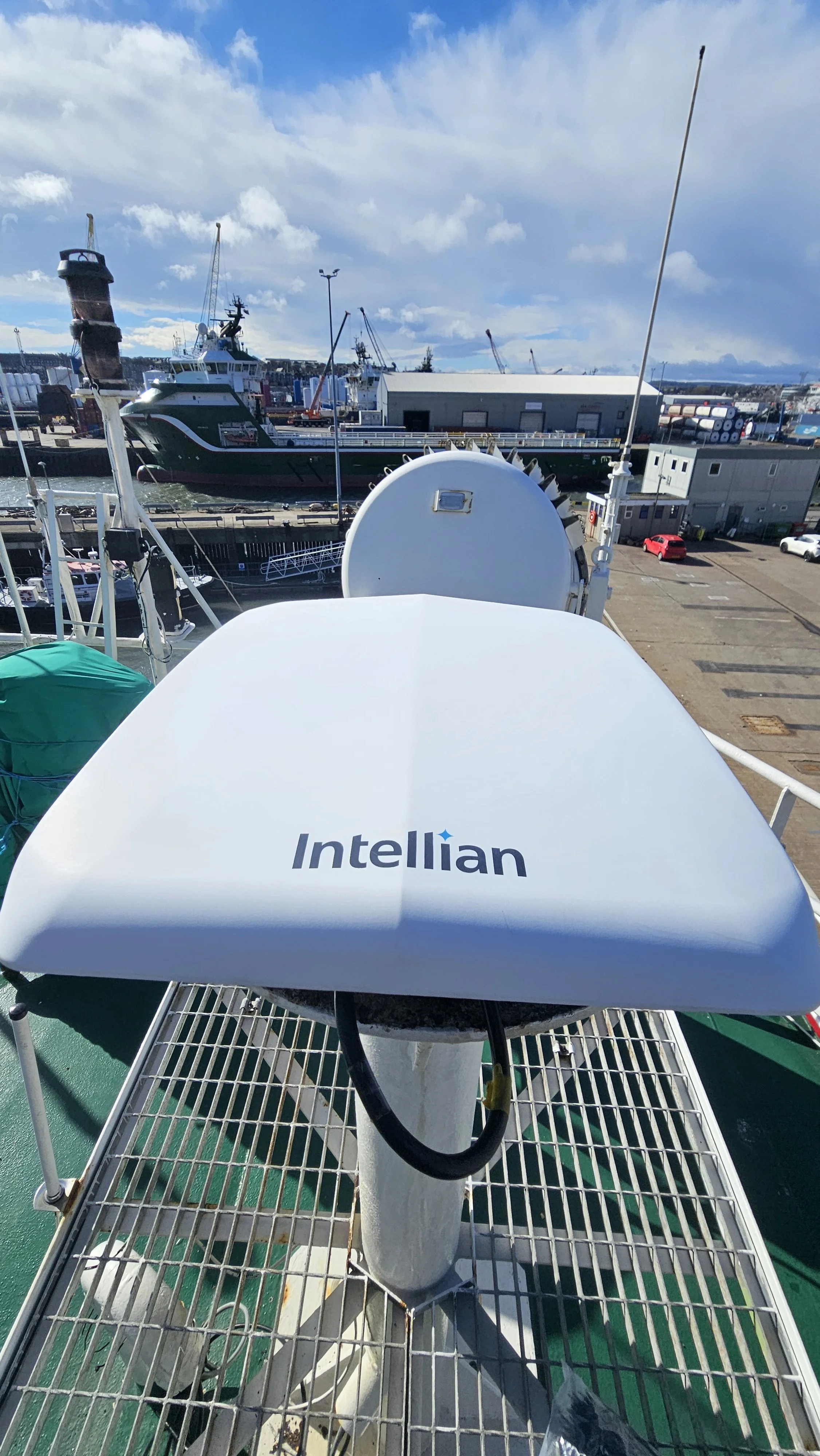 Maritime Starlink Marine Satellite Broadband Scotland