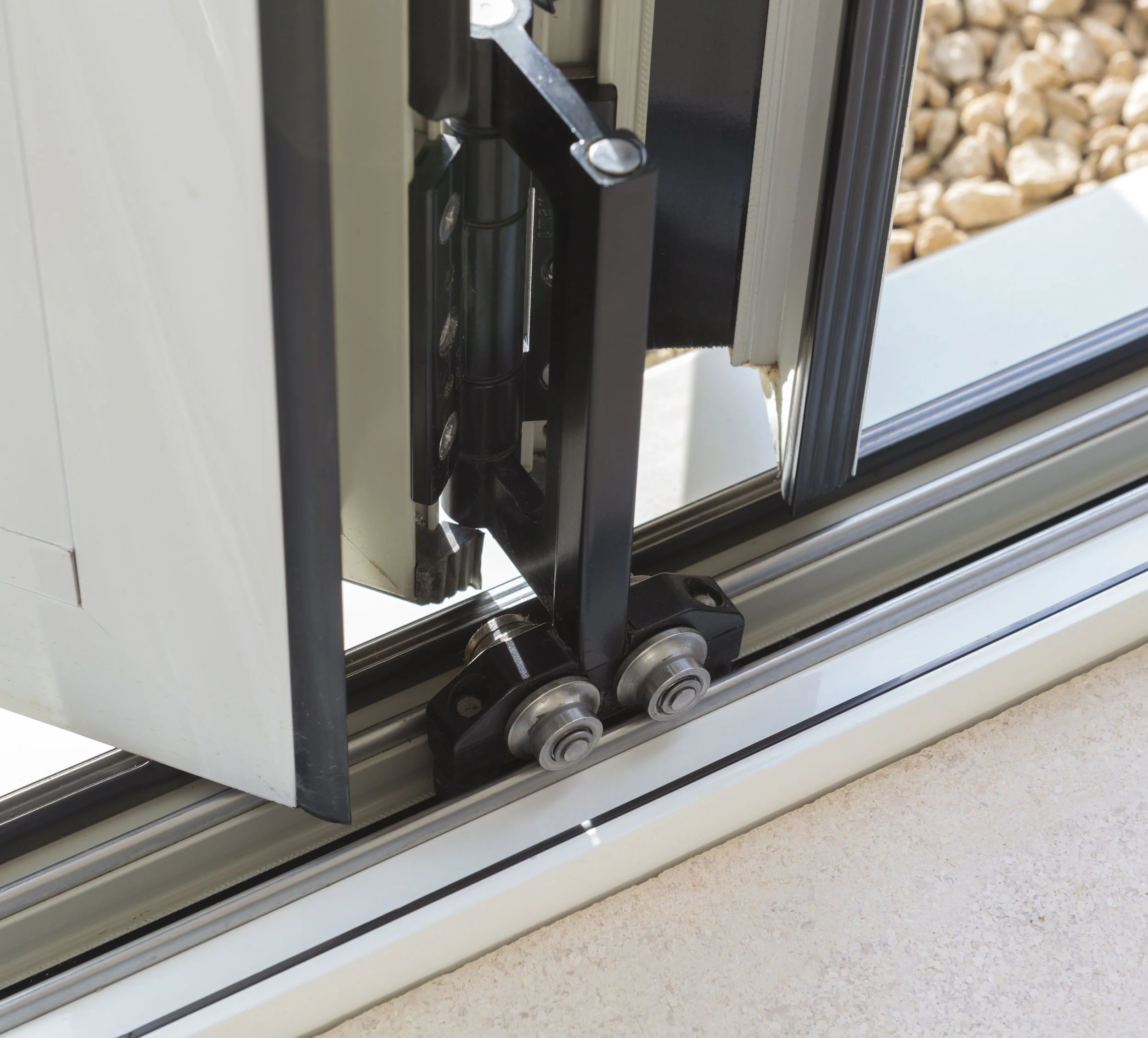 Corner detail / sightlines