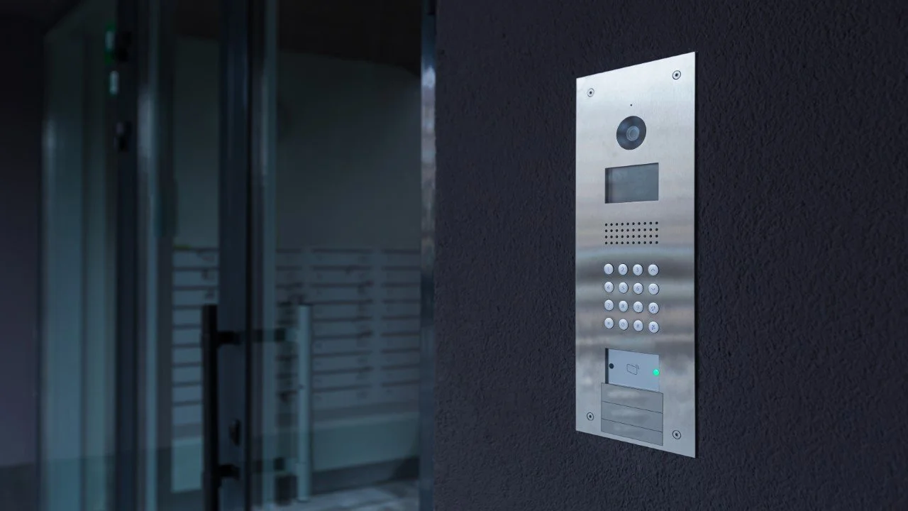 Audio Intercom Decoder 🎤 Audio Video Intercom System | Secure Communication by Tek Iconic ...