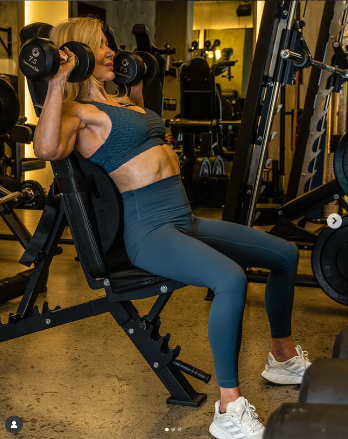 Lesley Maxwell using the EZBack Pro during training