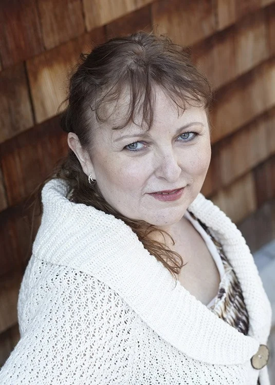 Photo of Lynn Cahoon