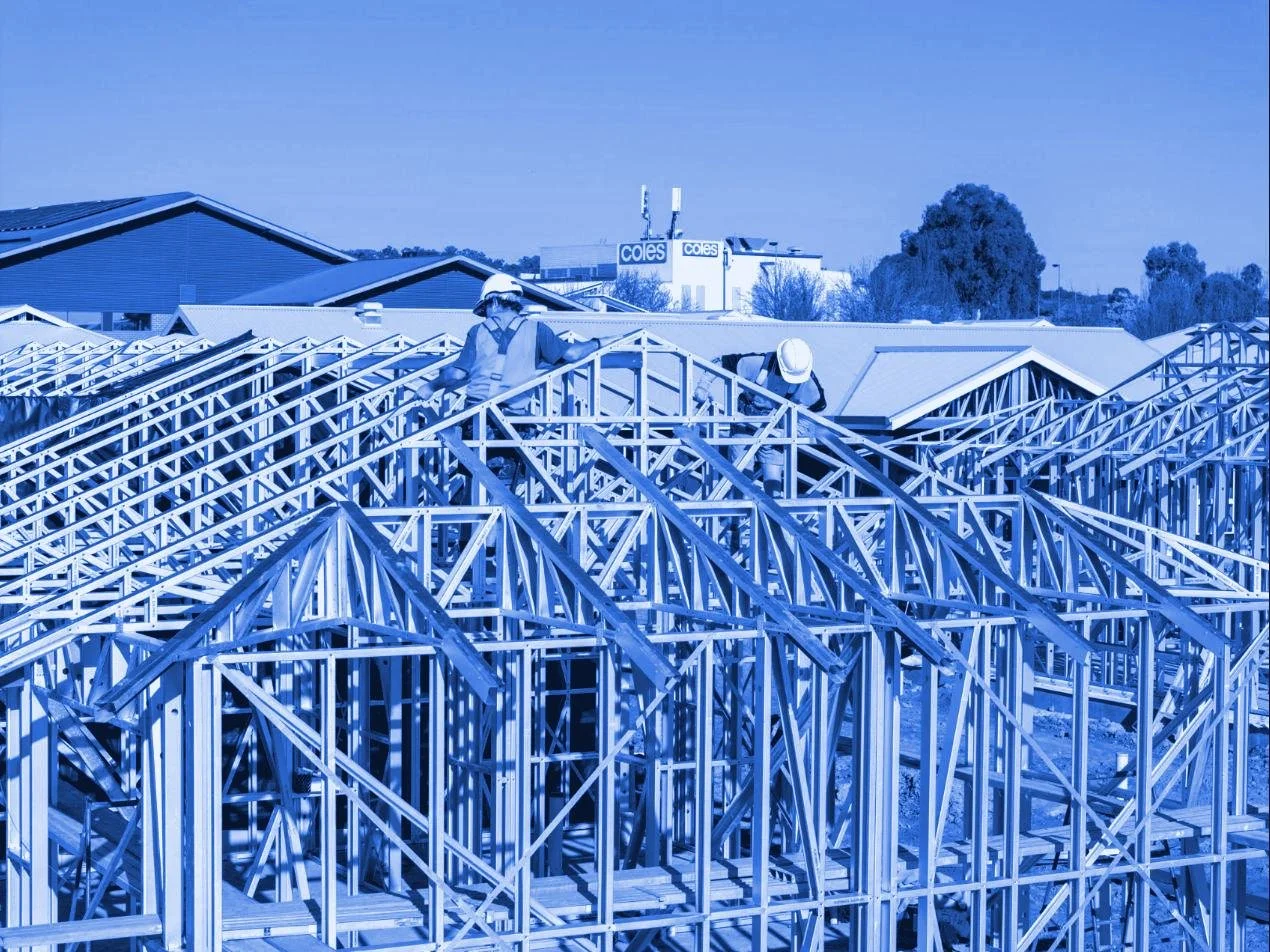 Riverina Steel Frames steel wall frames and trusses going up on new homes in Wagga Wagga
