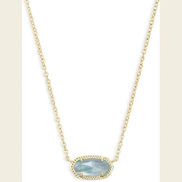 Kendra Scott pendant necklace, a popular DFW quinceañera gift