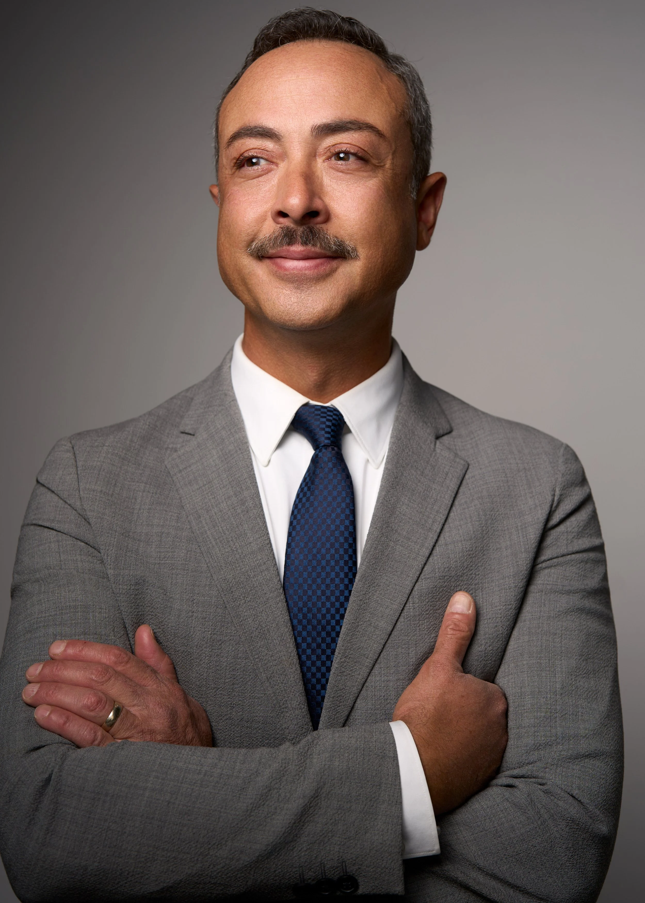 Executive headshot on grey, studio, NYC, David Pexton Photography
